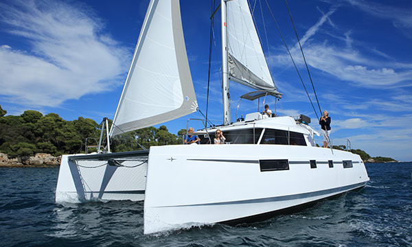 Nautitech 46 Fly , Bavaria Catamarans (2017)