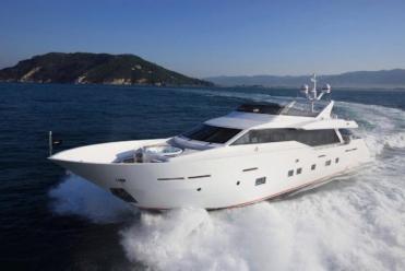 Motorboat Tecnomar 100